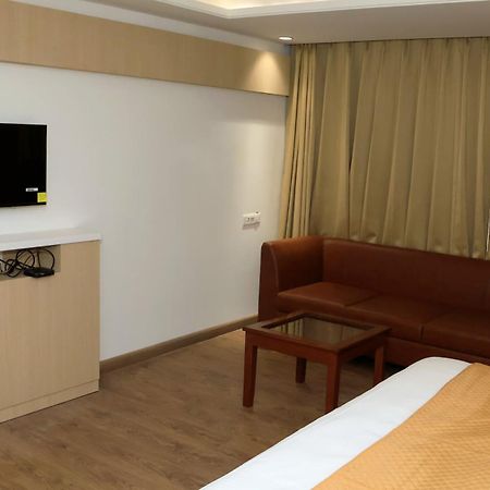 Hotel Radiance Bareilly Luaran gambar