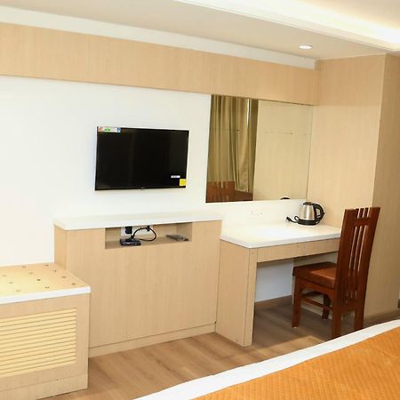 Hotel Radiance Bareilly Luaran gambar