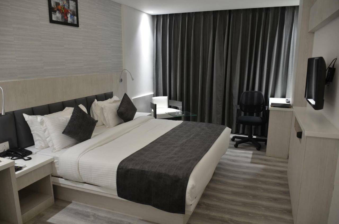 Hotel Radiance Bareilly Luaran gambar