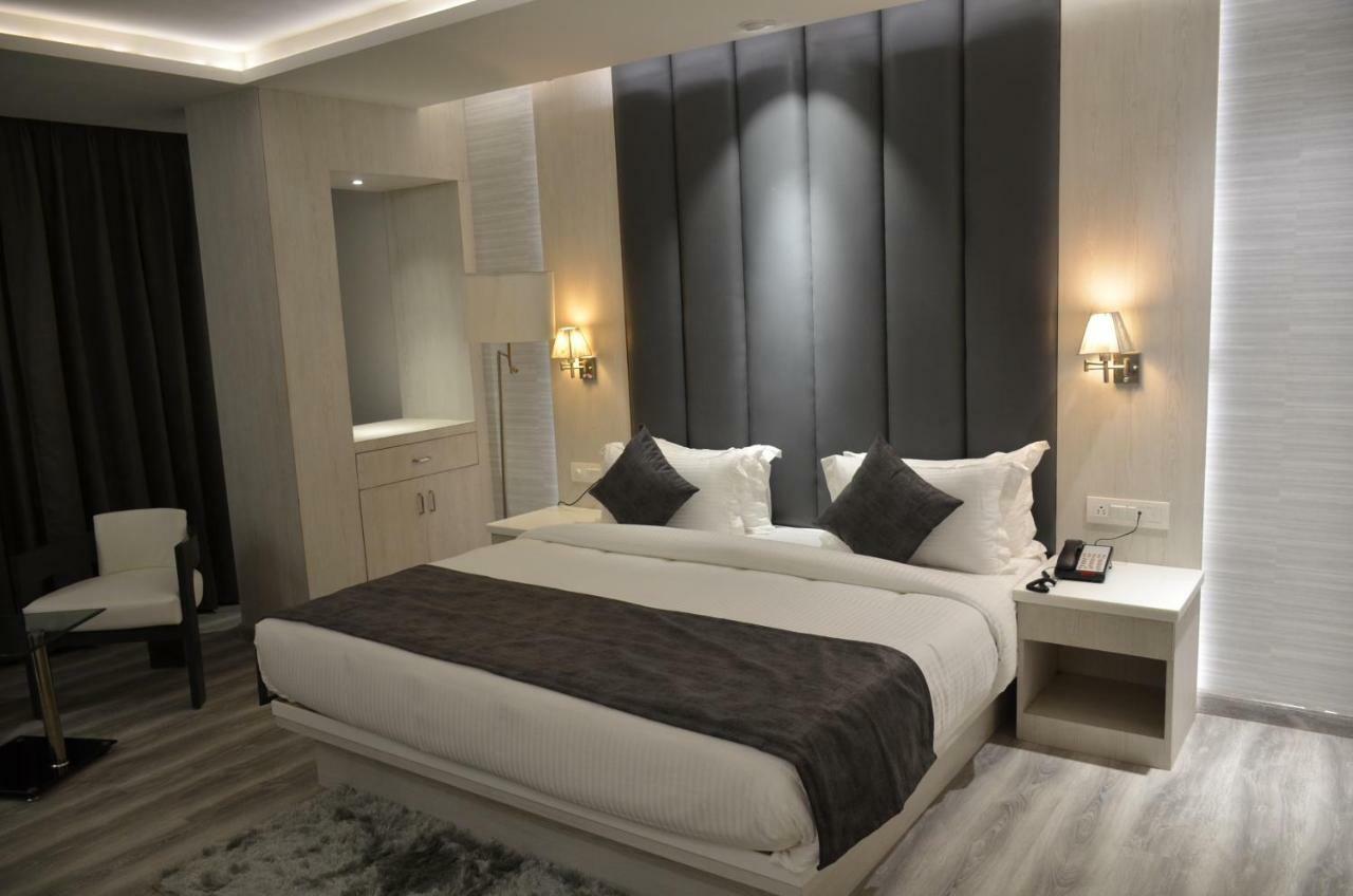Hotel Radiance Bareilly Luaran gambar