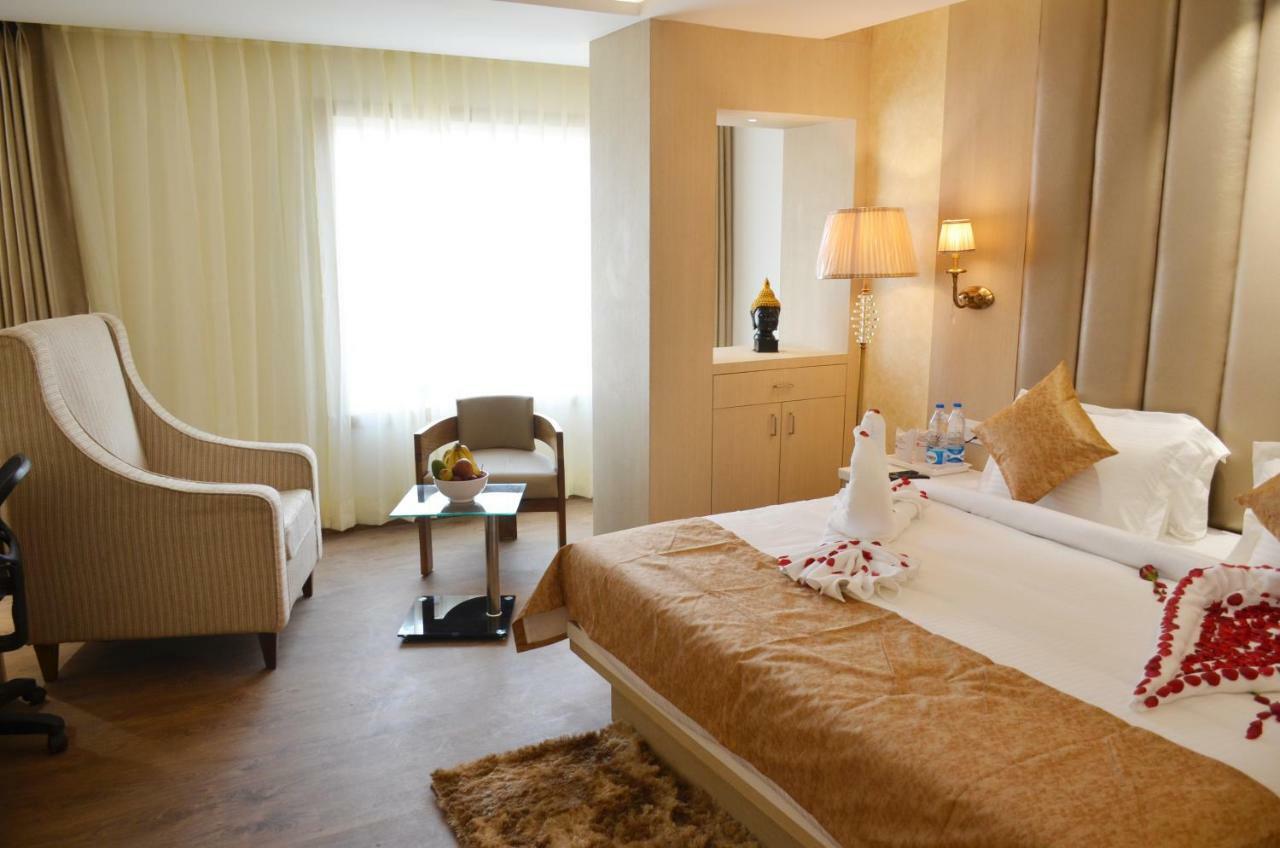 Hotel Radiance Bareilly Luaran gambar
