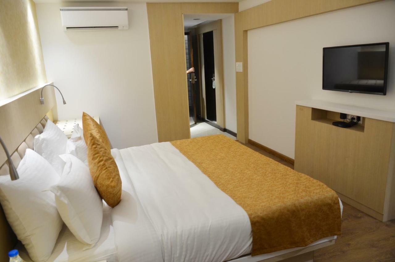 Hotel Radiance Bareilly Luaran gambar