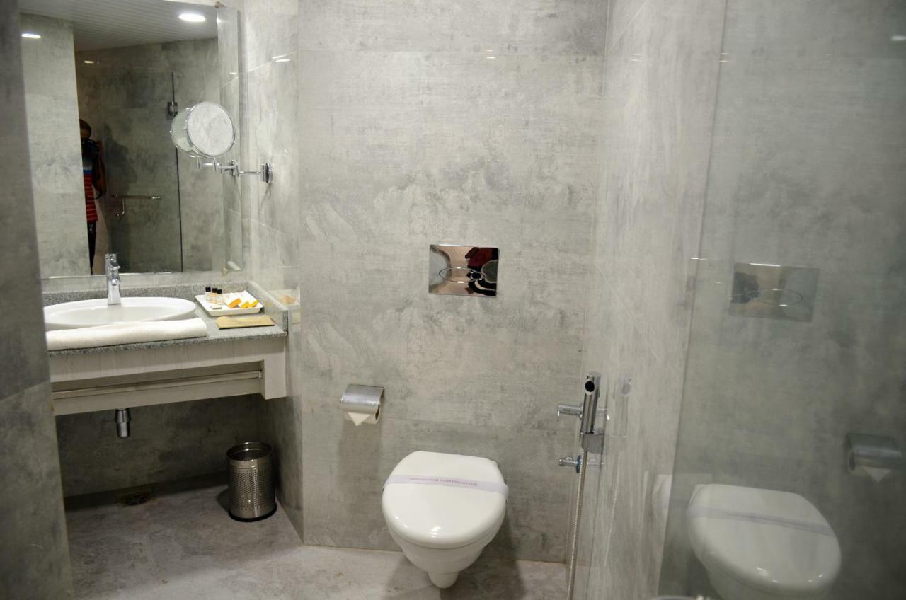 Hotel Radiance Bareilly Luaran gambar