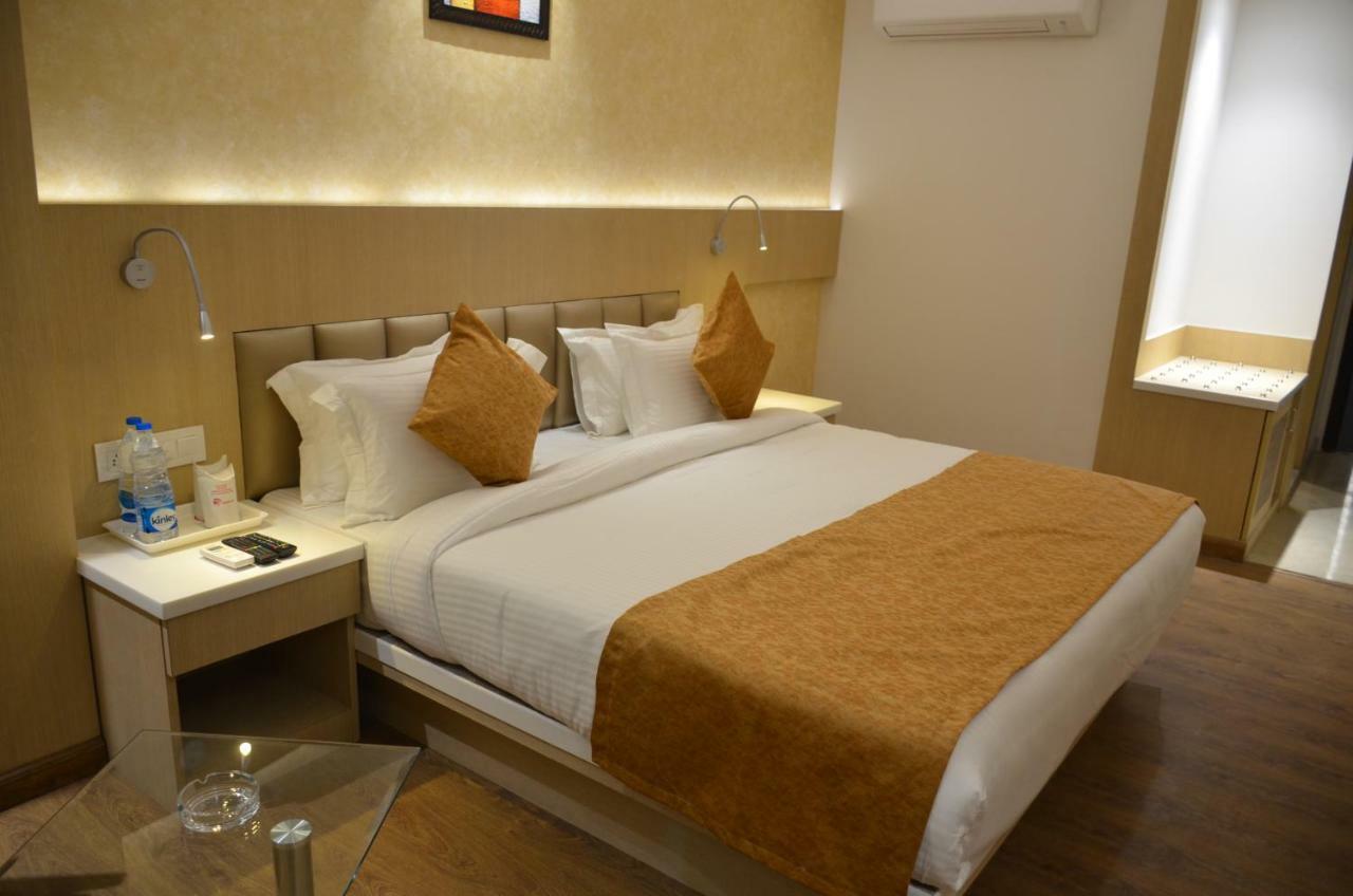 Hotel Radiance Bareilly Luaran gambar